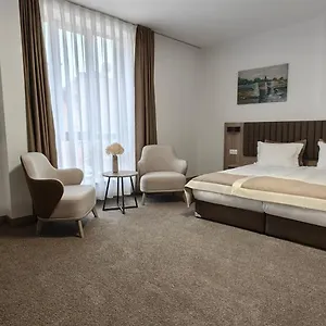 Pensión Evelin Deluxe House