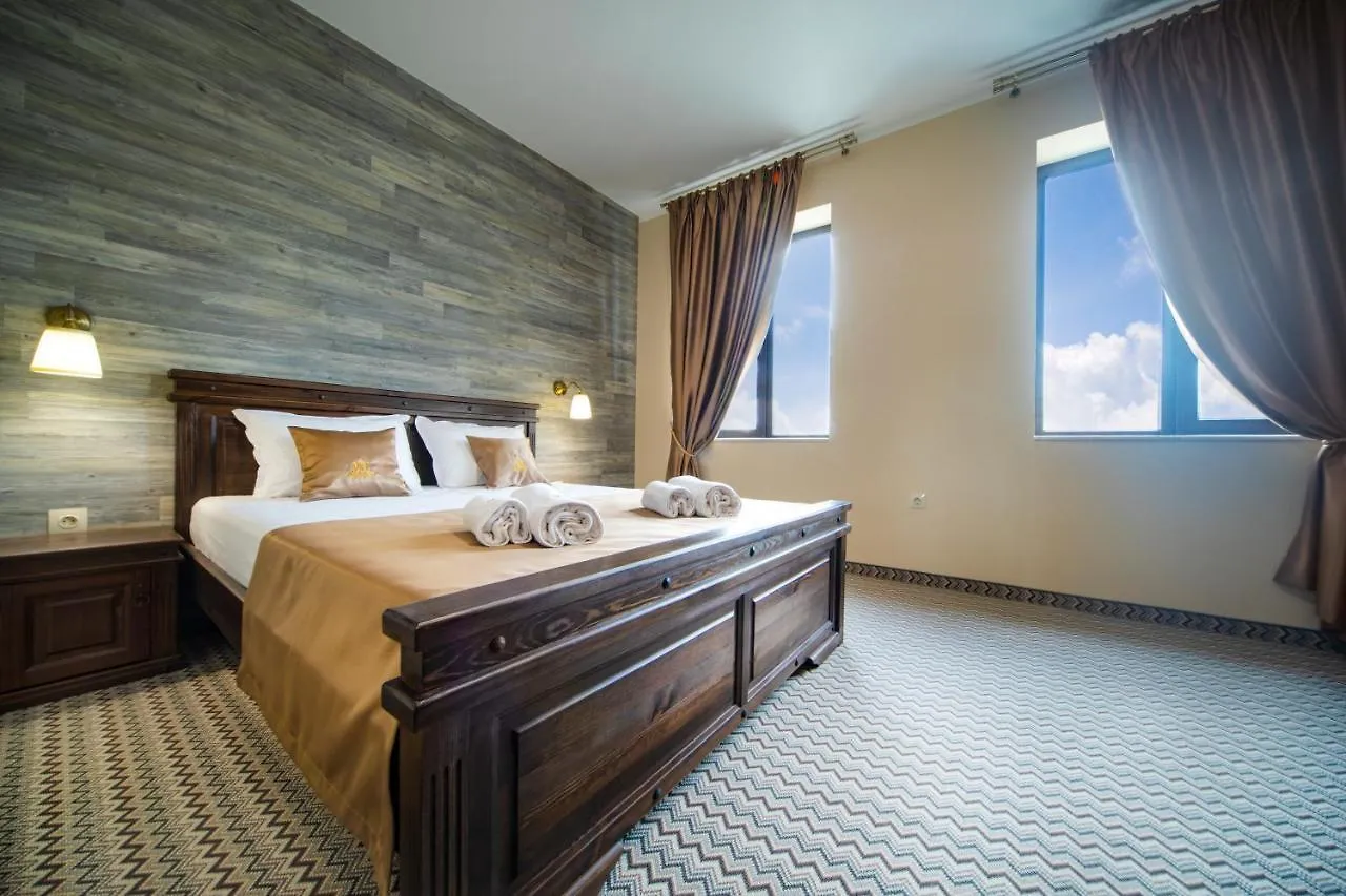 Hotel Antique - Free Private Parking Plovdiv