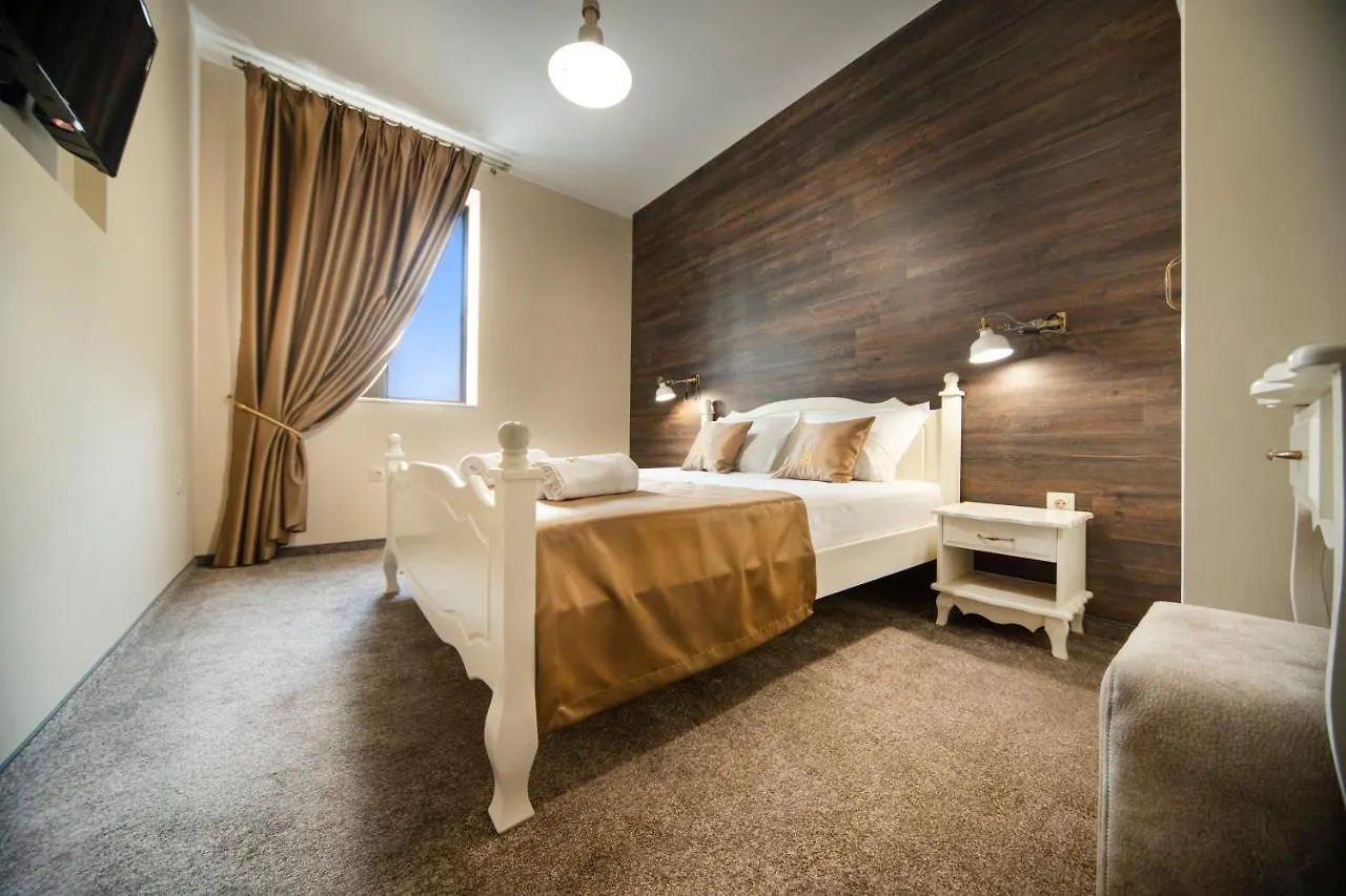 Hotel Antique - Free Private Parking Plovdiv