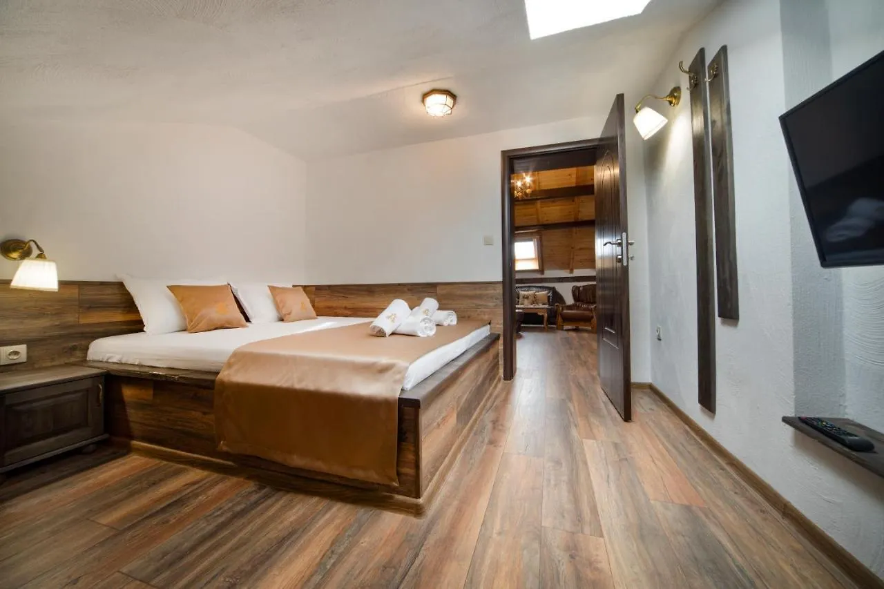 Hotel Antique - Free Private Parking Plovdiv